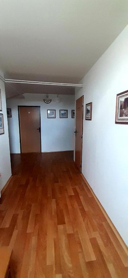 Hotel Penzion U Draci Skaly Svojse Exterior foto